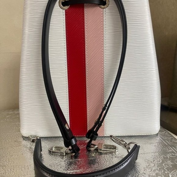 LOUIS VUITTON NEONOE TOTE HAND BAG EPI PURSE STRIPE LIMITED EDITION WHITE - Picture 2 of 16